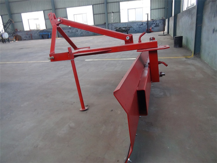 Agricultural Big Four Wheel Tractor Rear Mounted 3m Grader Blade