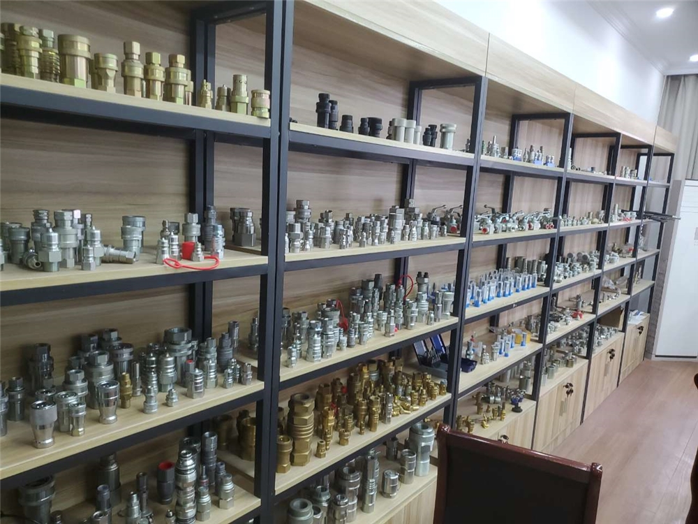 ISO 7241 a 3/4 Inch  NPT/BSP Thread   Quick Disconnect Hydraulic Hose Fittings & Straight Thread Hydraulic Fittings