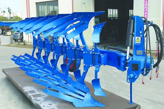 Agricultural Tillage Machinery a Disc Harrow with Tires