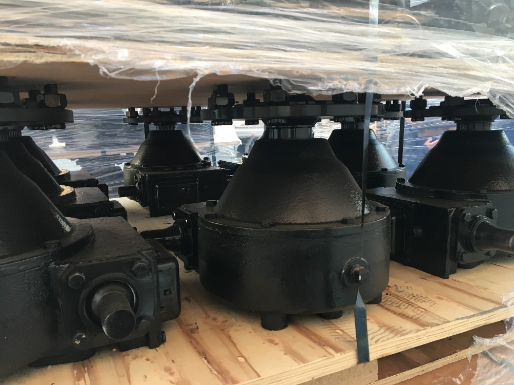Agricultural Farm Greenhouse Automatic Sprinkling Irrigation Worm Gearbox for Center Pivot Irrigation System