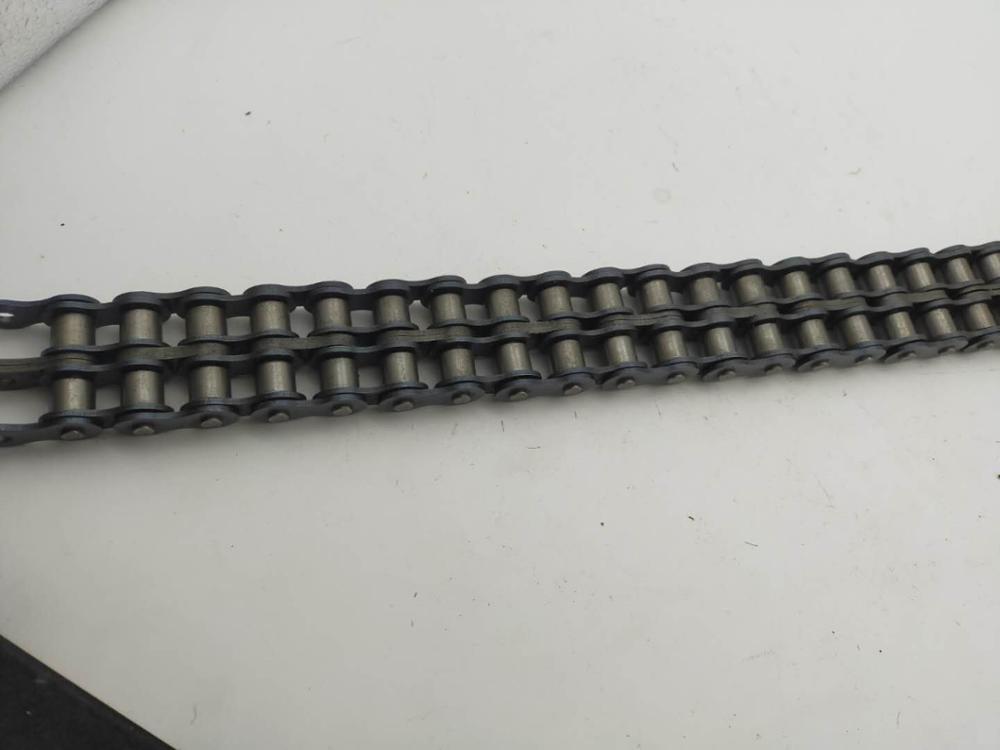 High Quality 10A Duplex Carbon Steel Transmission Roller Chain Wholesale for Machinery Parts Application