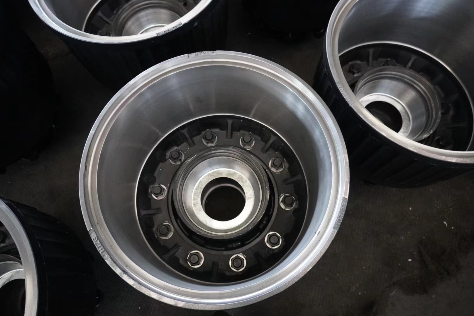 FAPJ2F5 FAPJ1.5F5 FAPJ1F5 FAPJ0.5F5 Light Trailer Axle Straight Axle With Disc Brake Series